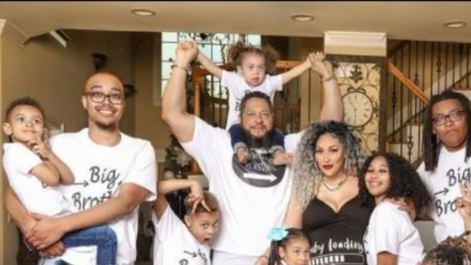 American Singer Keke Wyatt Pregnant With eleventh Child, Fan Says ‘You Need a TV Show’